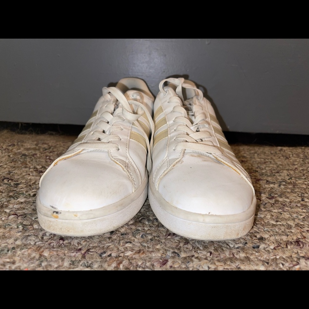 adidas neo cloudfoam- size 9.5